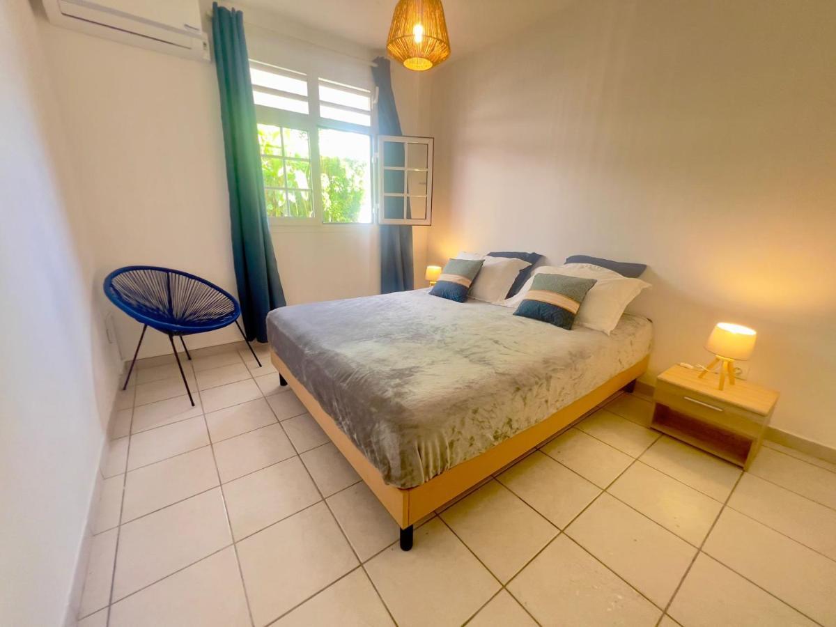 Villa Iguana, Duplex Paisible, Vue Magnifique Mer Et Rocher Du Diamant, Piscine Sainte-Luce Bagian luar foto